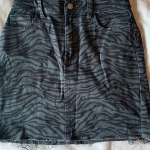 women’s mini skirt